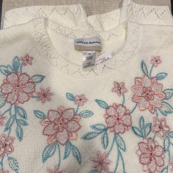 Women’s Alfred Dunner Pullover Sweater
White Pastels Embroidery 3XL - Picture 8 of 11